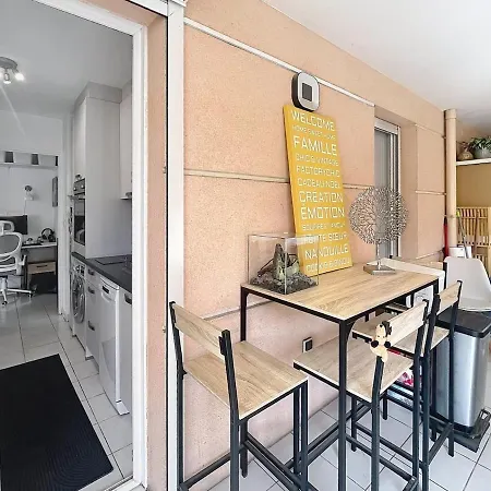 Appartement, Centre, Terrasse, Quartes Personnes Cannes